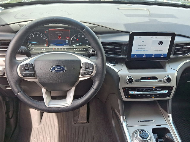 Certified 2022 Ford Explorer XLT w/ Equipment Group 202A image 21