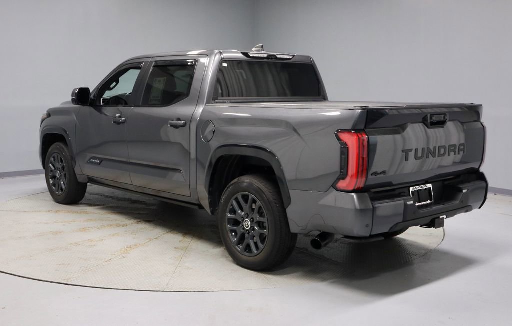 Used 2024 Toyota Tundra Platinum AWD/4WD image 3