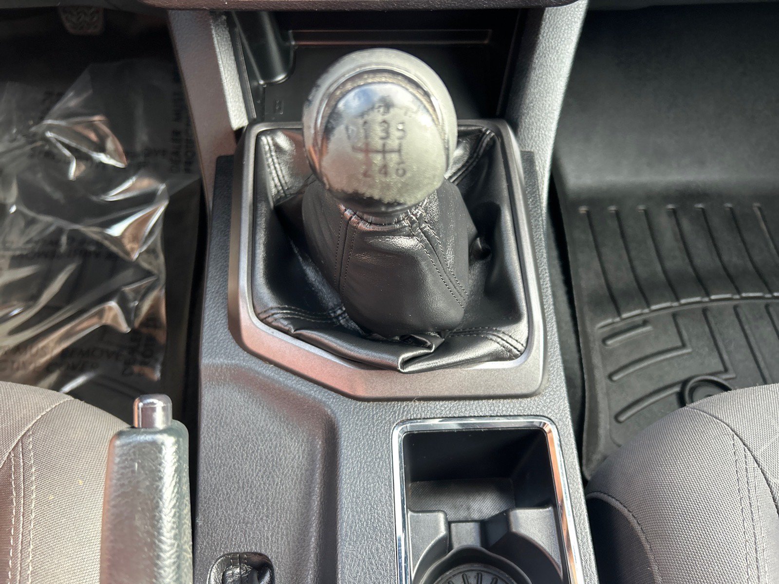Used 2018 Toyota Tacoma TRD Sport AWD/4WD image 30