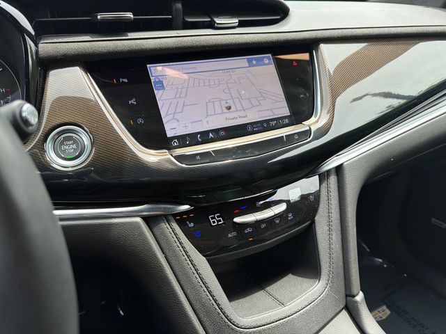 Used 2024 Cadillac XT6 Premium Luxury w/ Platinum Package FWD image 30