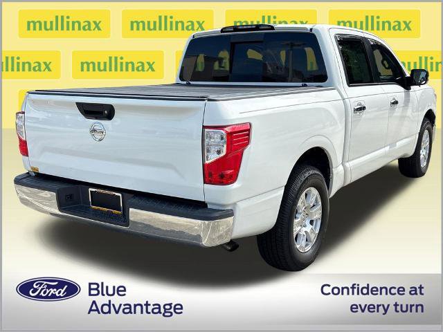 Used 2019 Nissan Titan SV RWD image 4