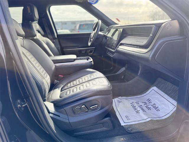 Used 2023 Rivian R1S Adventure image 17