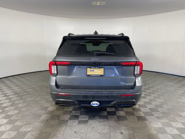 Certified 2025 Ford Explorer ST-Line image 5