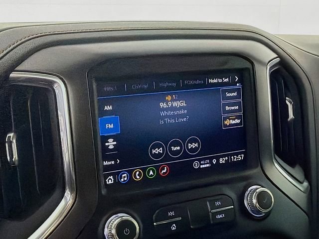 Used 2021 GMC Sierra 1500 AT4 w/ AT4 Premium Package AWD/4WD image 18