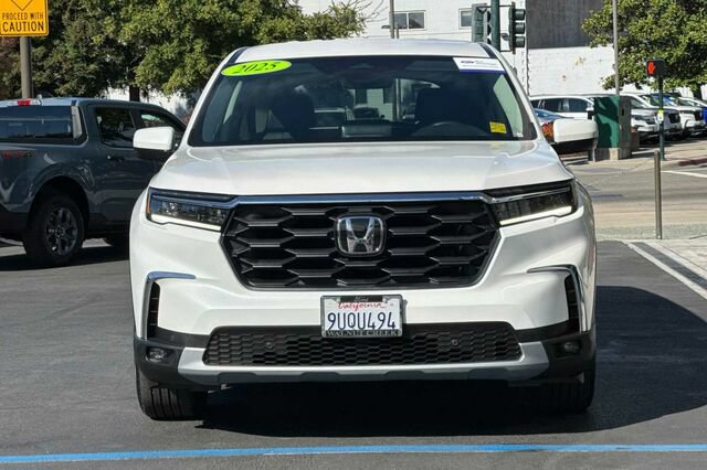 Used 2025 Honda Pilot EX-L image 9