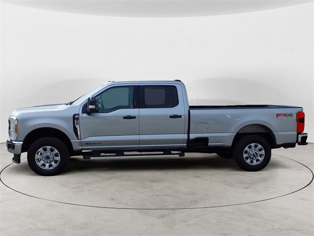 Certified 2024 Ford F350 XLT w/ 360-Degree Camera Package image 6