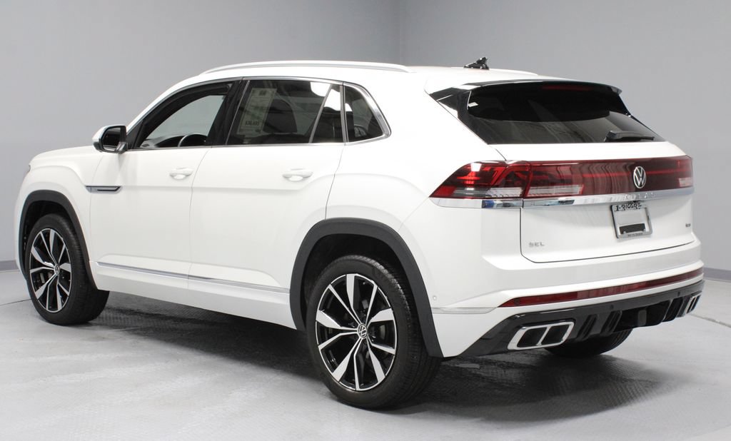 Used 2024 Volkswagen Atlas Cross Sport SEL Premium R-Line AWD/4WD image 10