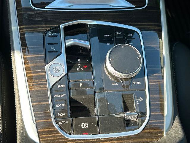 Used 2025 BMW X7 xDrive40i AWD/4WD image 20