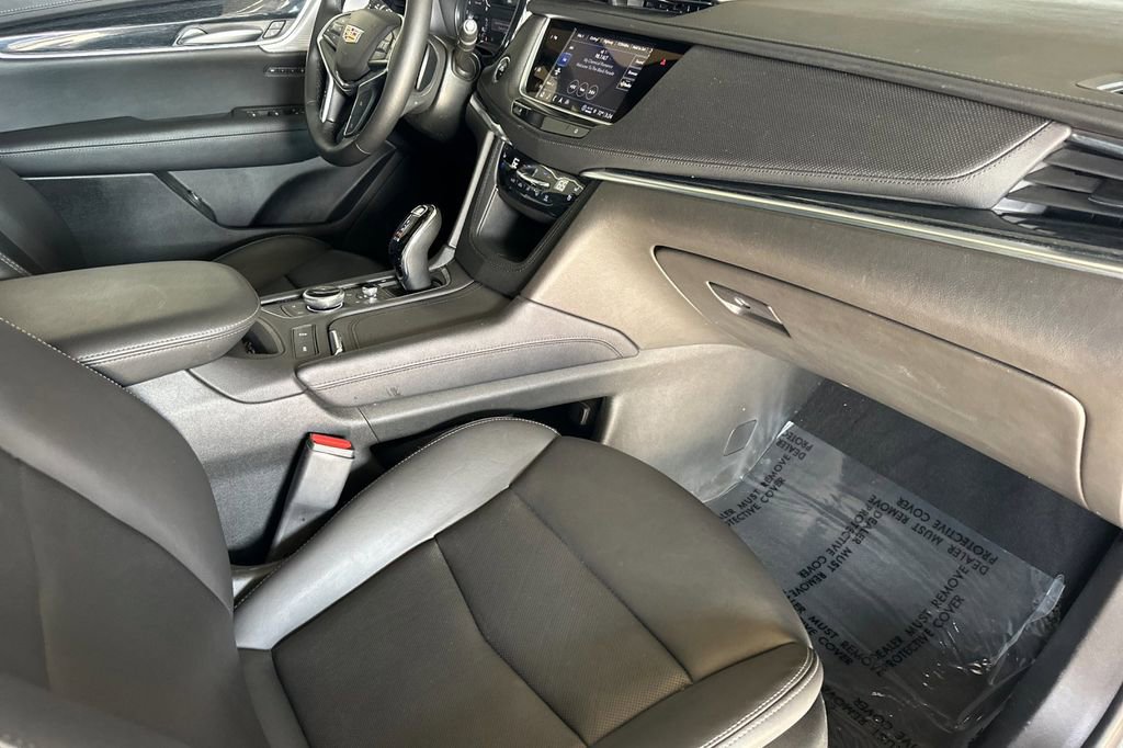 Used 2024 Cadillac XT5 Premium Luxury image 18