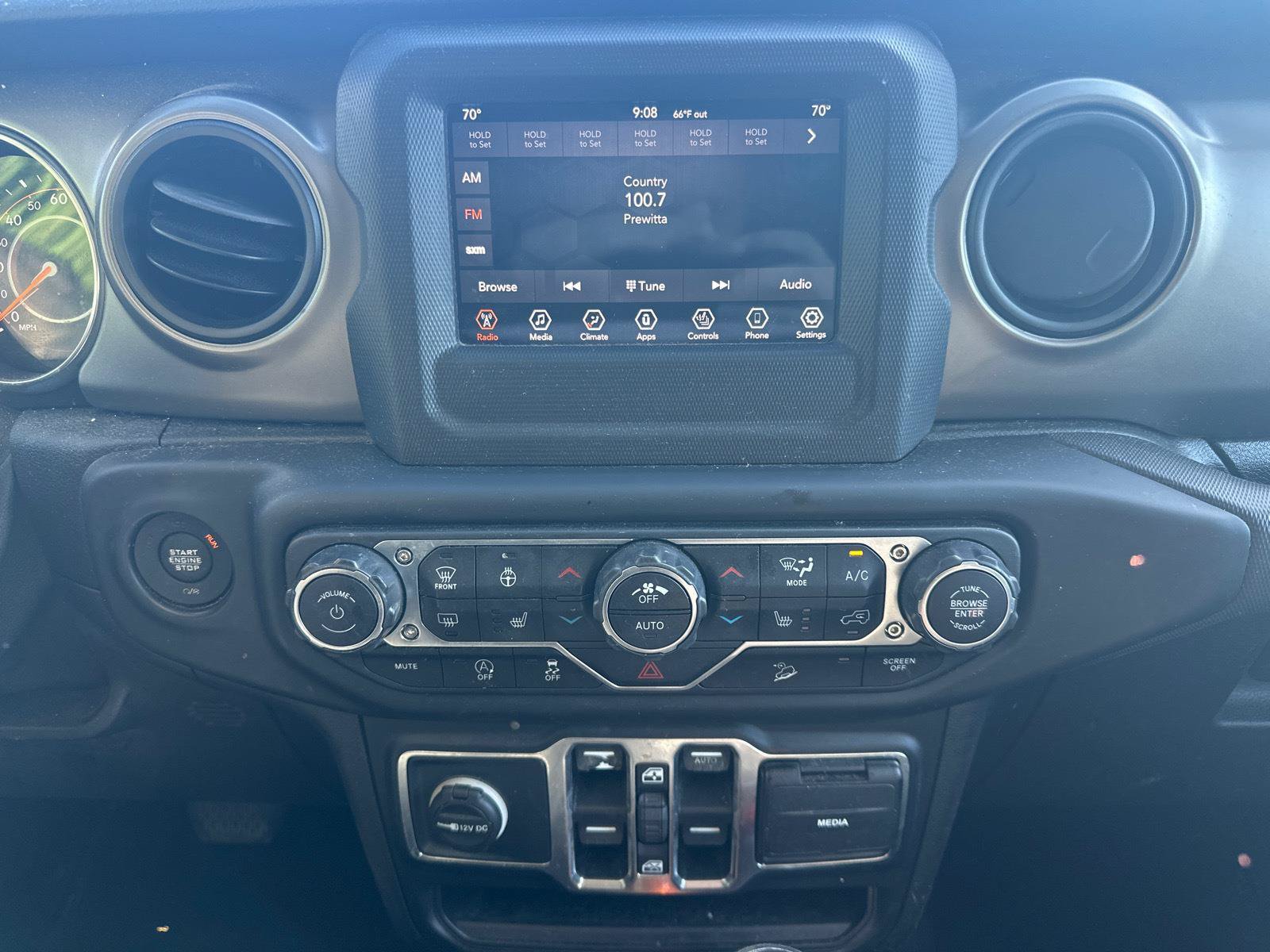 Used 2019 Jeep Wrangler Unlimited Sport S AWD/4WD image 8