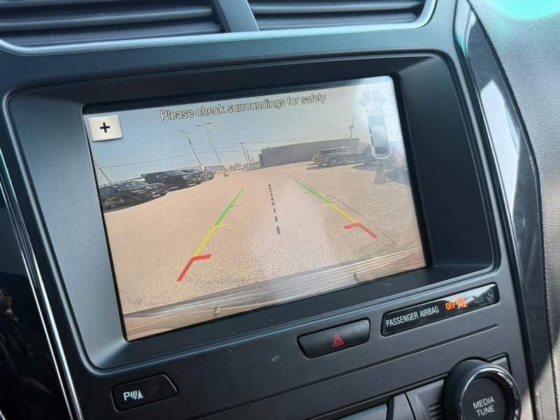 Certified 2018 Ford Explorer XLT w/ Equipment Group 202A image 25