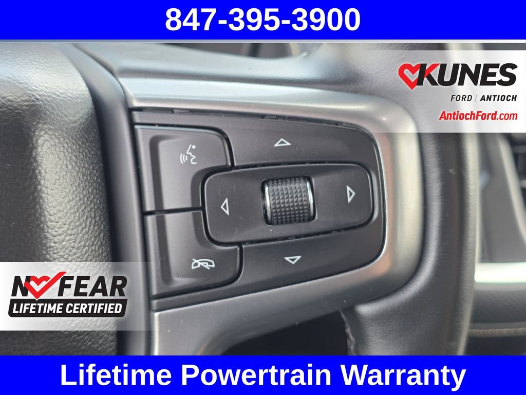Used 2024 Chevrolet Suburban Premier AWD/4WD image 37