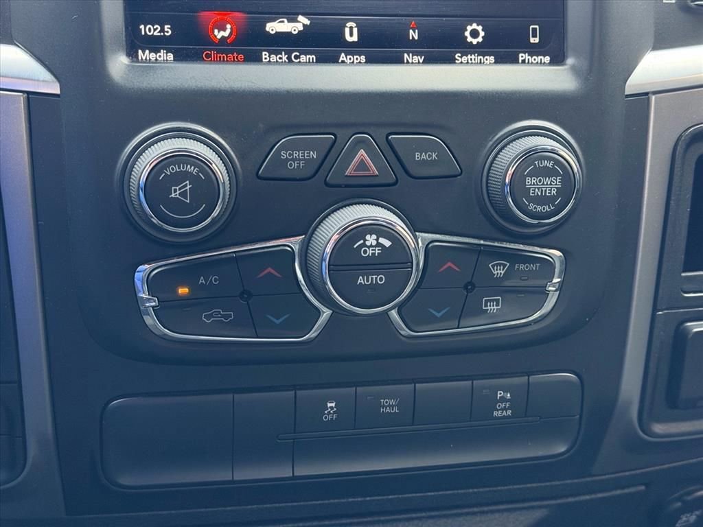 Used 2022 RAM 1500 Classic Warlock w/ Electronics Group image 17