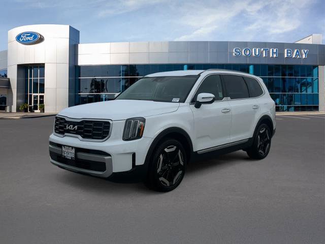 Used 2023 Kia Telluride S AWD/4WD image 1