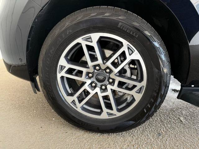 Certified 2025 Ford Expedition Active AWD/4WD image 32