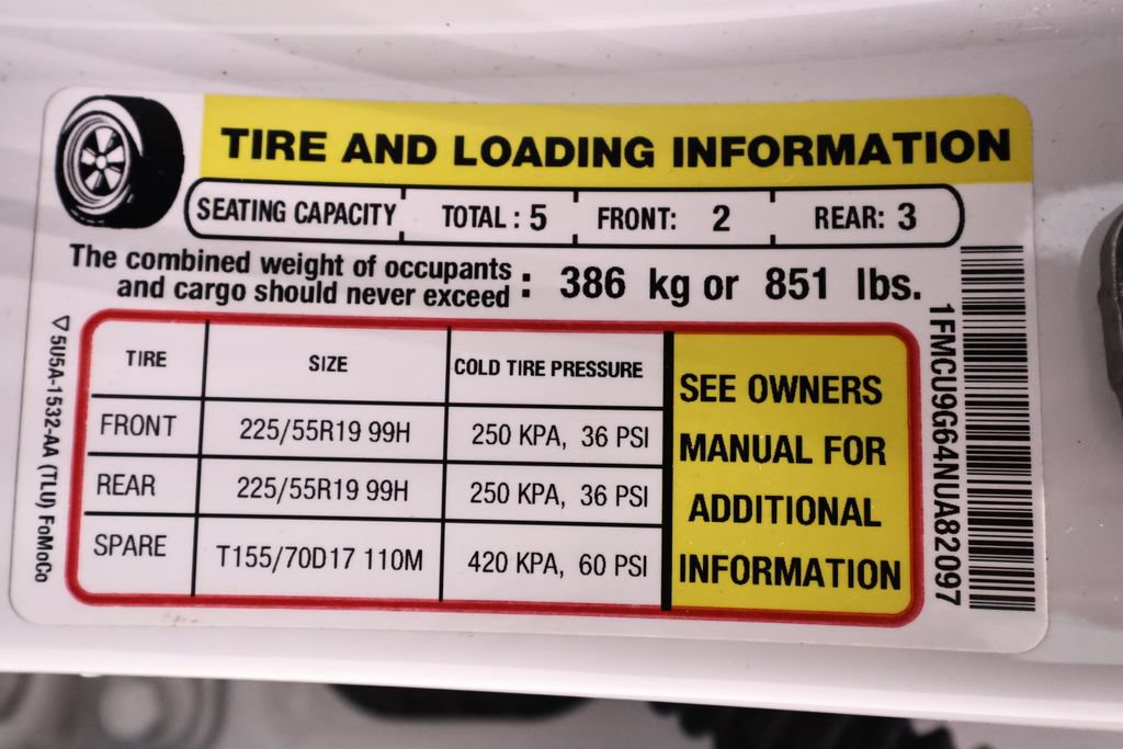 Certified 2022 Ford Escape SE w/ SE Sport Appearance Package AWD/4WD image 45