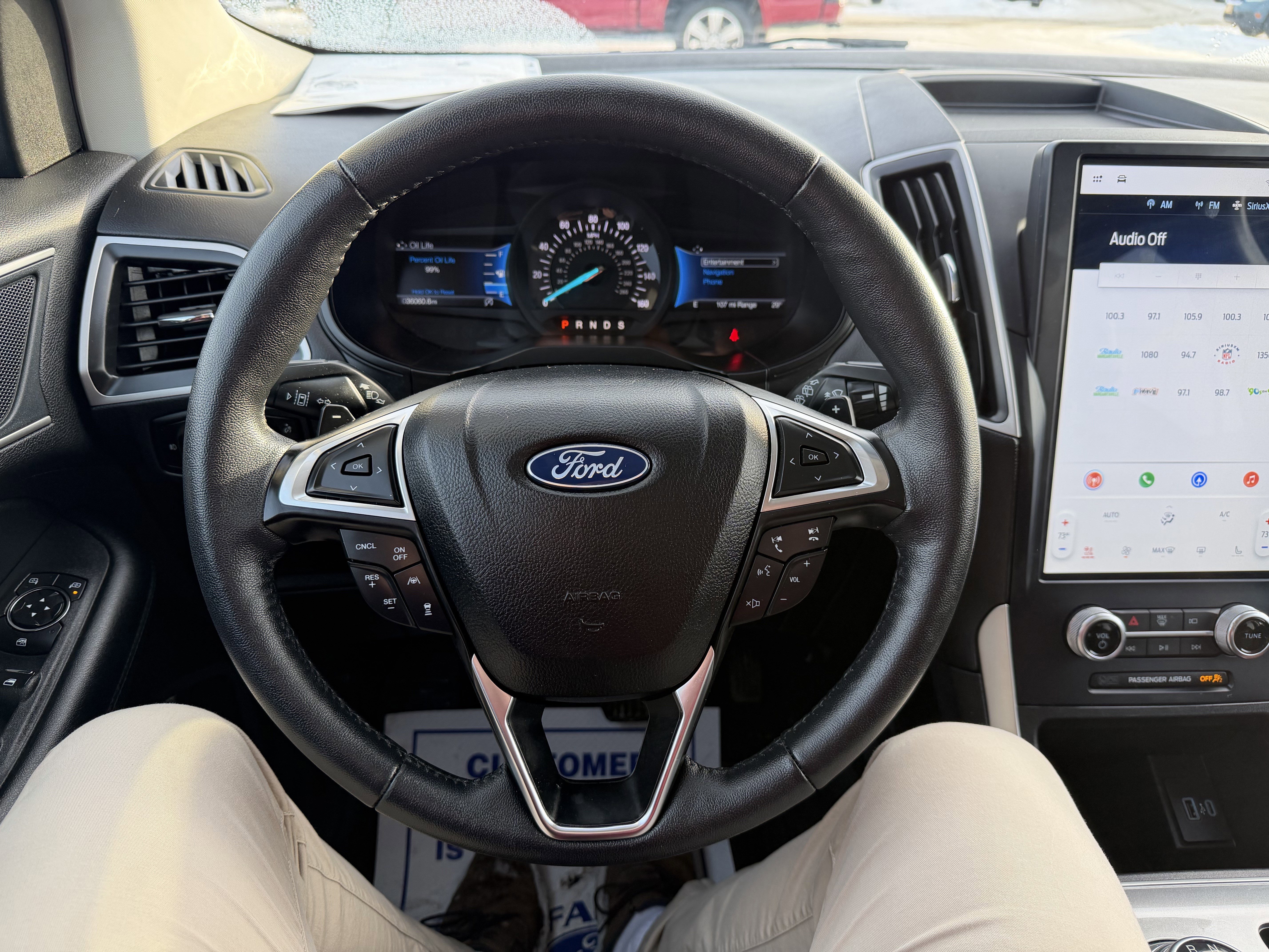 Certified 2024 Ford Edge SEL w/ Convenience Package image 9