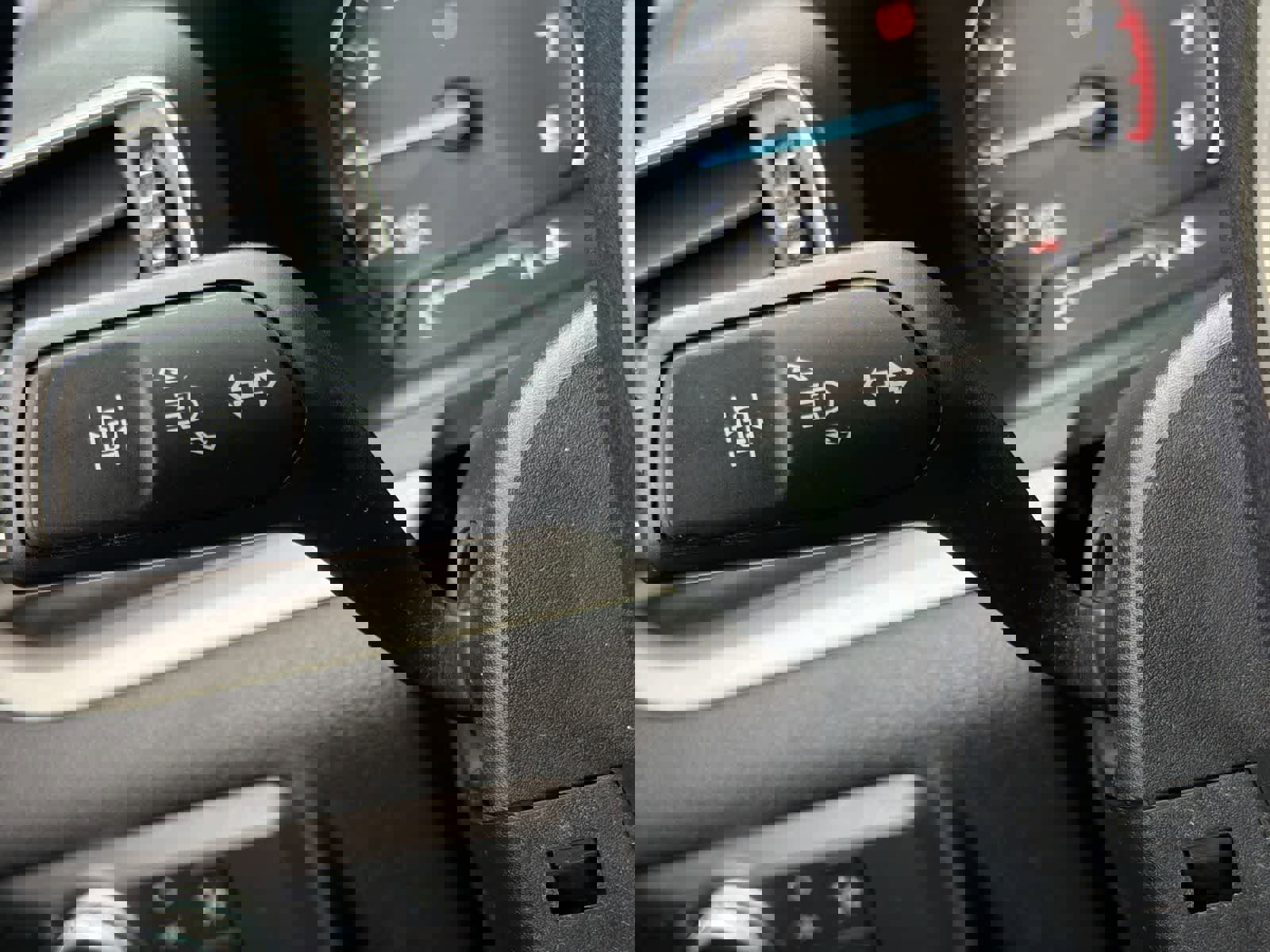 Certified 2020 Ford Explorer XLT w/ Equipment Group 202A image 27