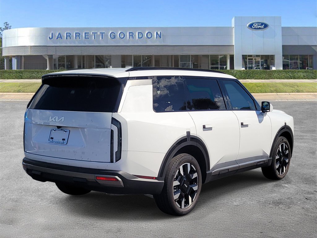 Used 2027 Kia Telluride S FWD image 4