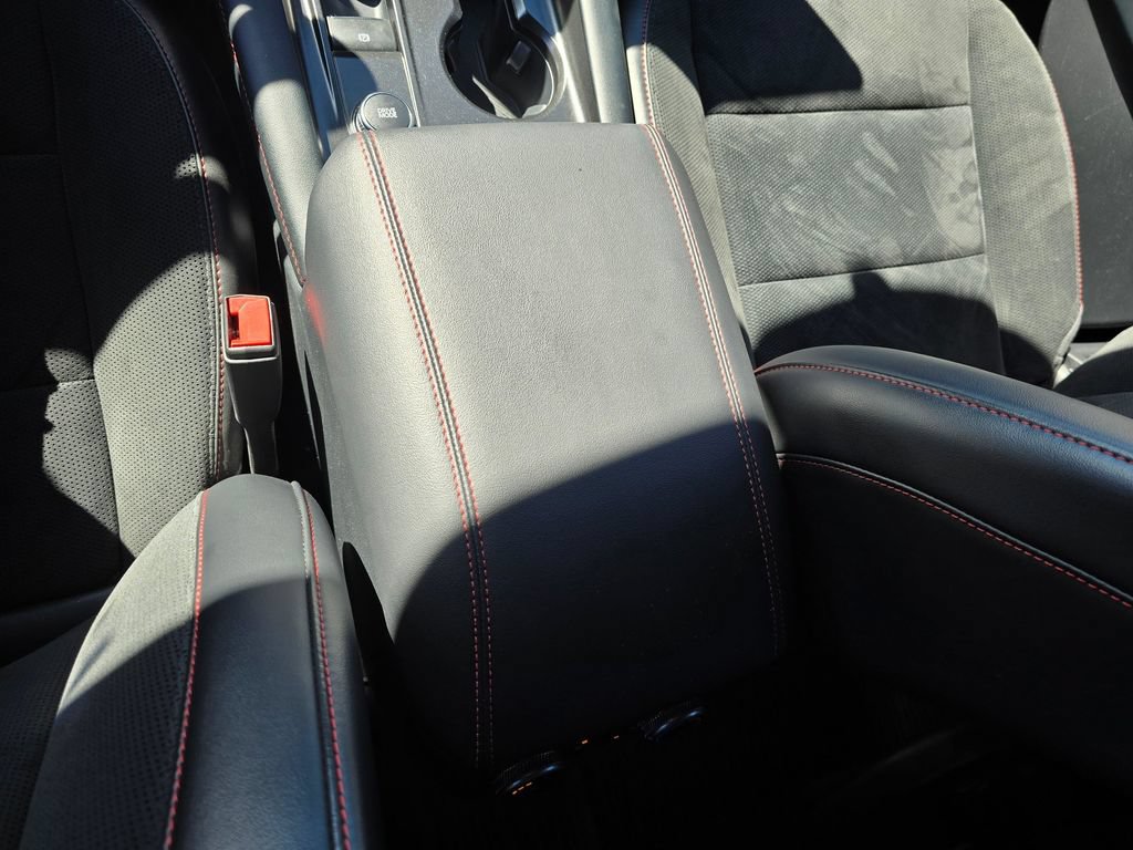 Certified 2025 Ford Explorer ST AWD/4WD image 25