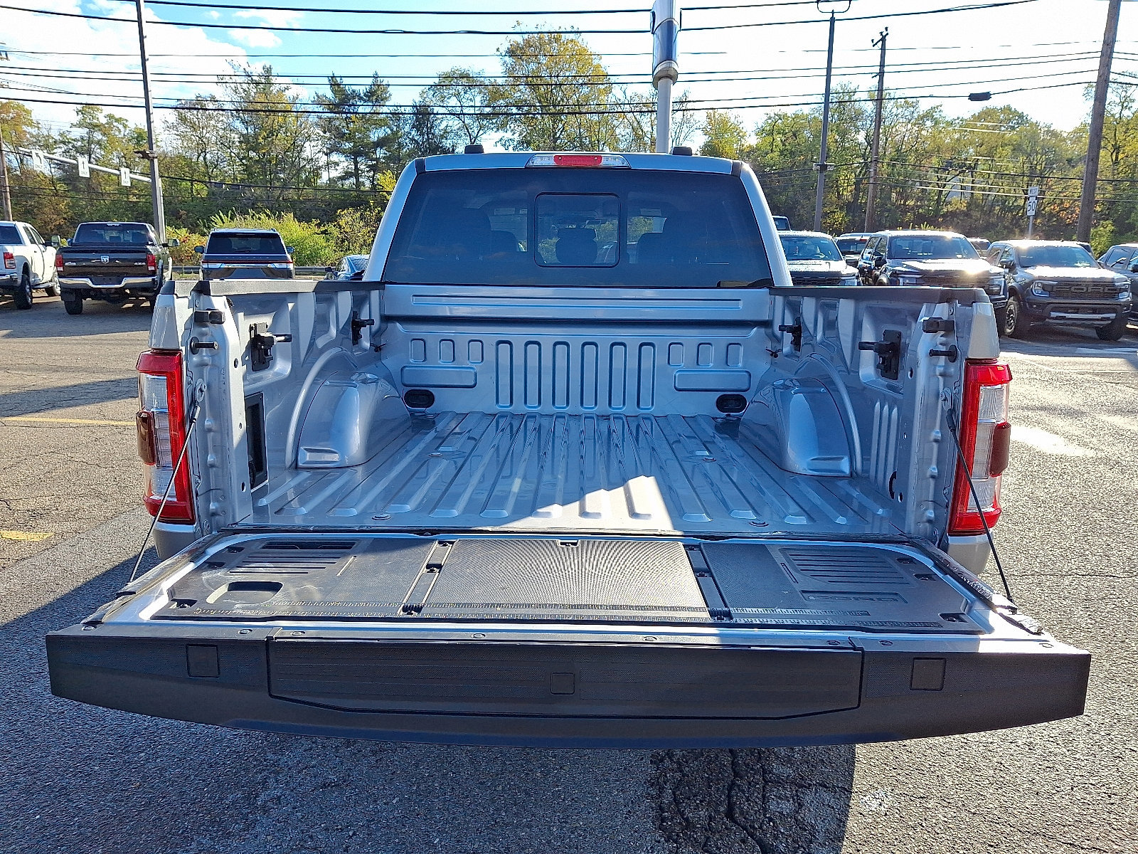 Certified 2021 Ford F150 Lariat w/ Equipment Group 502A High image 28