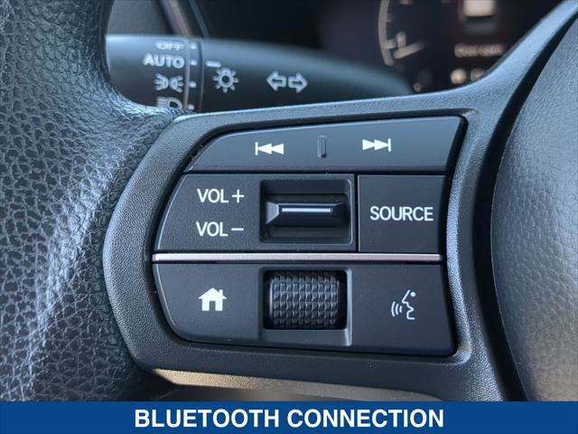 Used 2025 Honda CR-V LX image 14