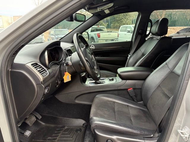 Used 2020 Jeep Grand Cherokee Altitude image 15