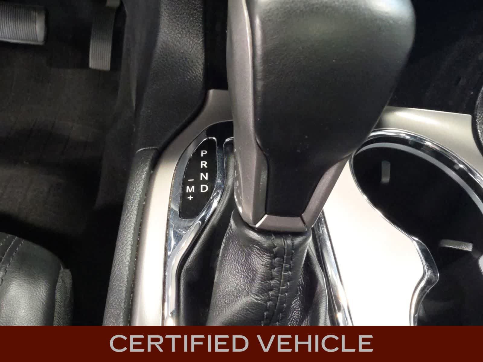 Used 2019 Jeep Grand Cherokee Altitude AWD/4WD image 23