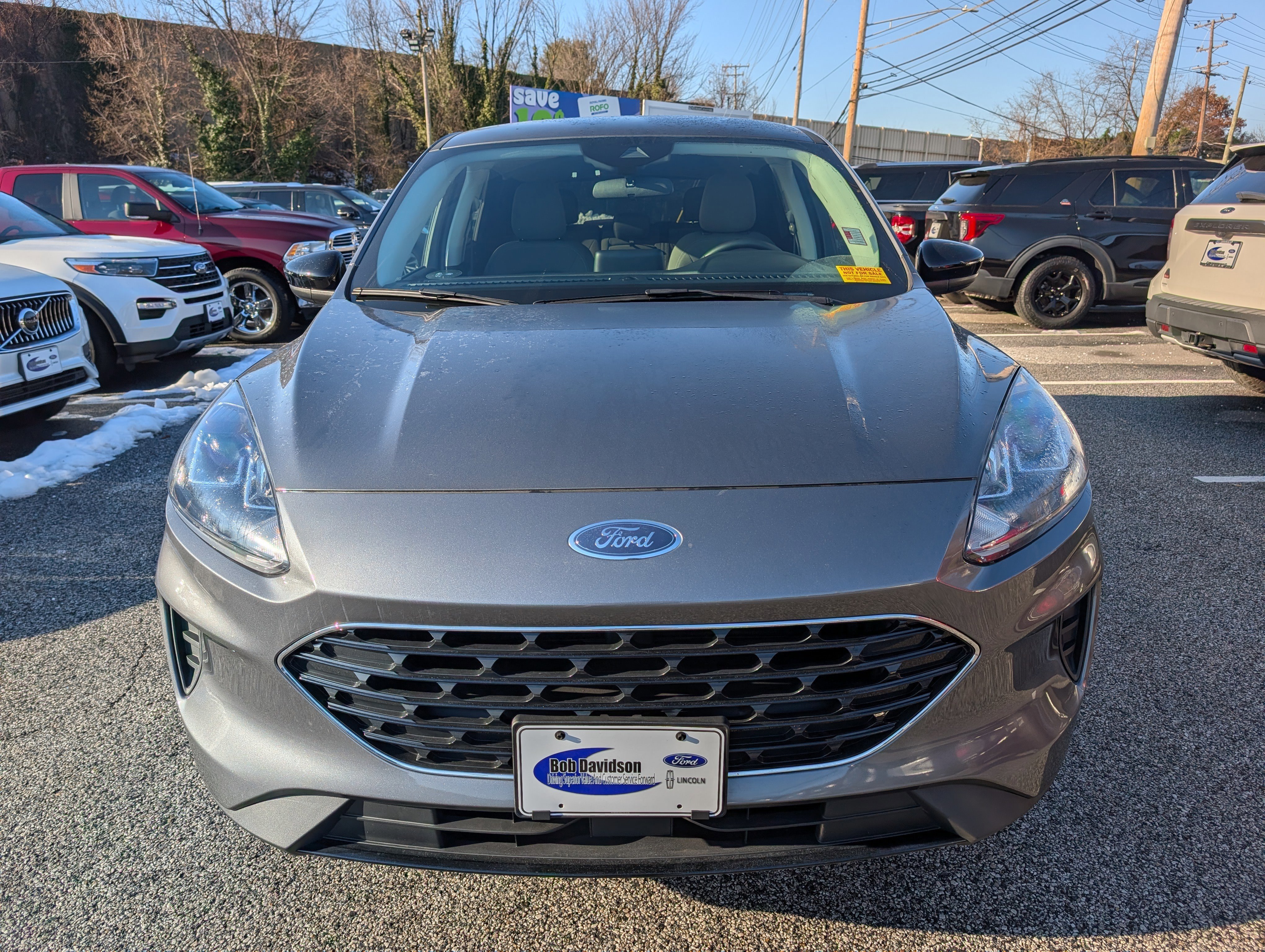 Certified 2022 Ford Escape SE w/ SE Sport Appearance Package image 9