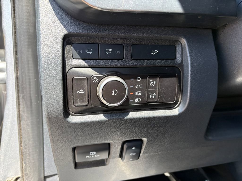 Certified 2023 Ford F450 Lariat w/ Lariat Ultimate Package AWD/4WD image 14