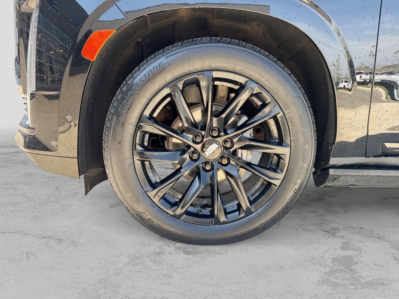 Used 2023 Cadillac Escalade Sport Platinum w/ LPO, ONYX Package AWD/4WD image 17