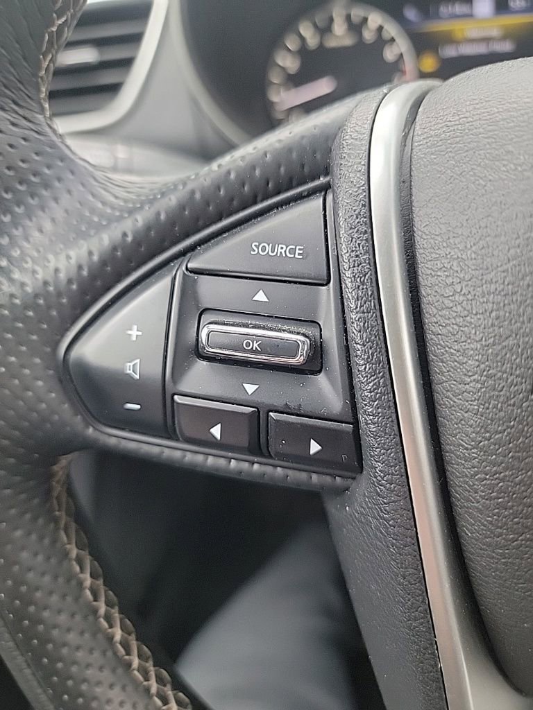 Used 2023 Nissan Maxima SV w/ Floor Mat Group image 38