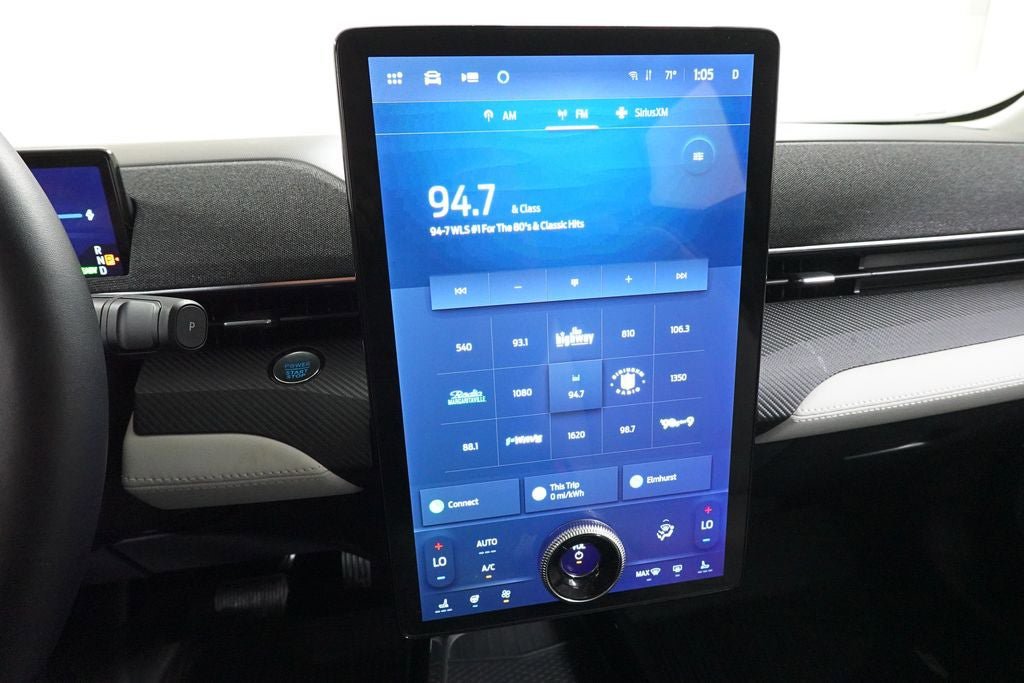 Certified 2025 Ford Mustang Mach-E Premium AWD/4WD image 17