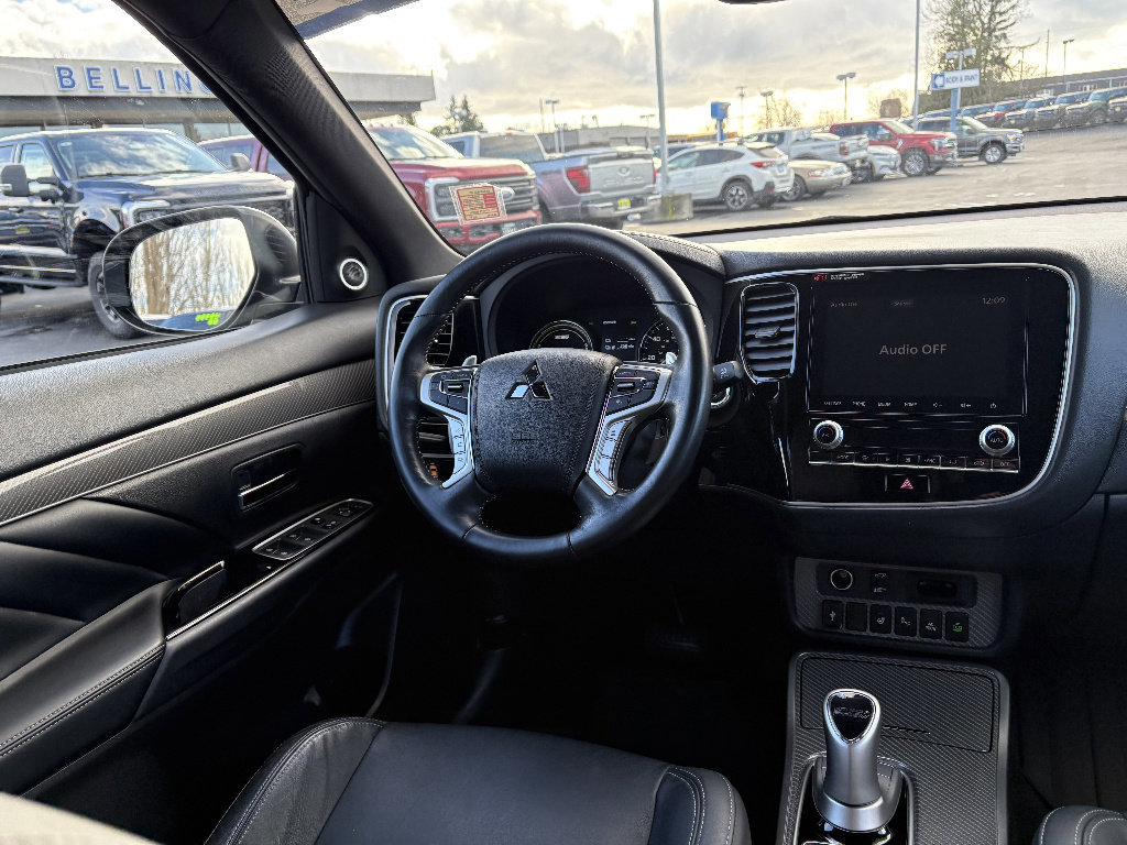 Used 2020 Mitsubishi Outlander GT image 19