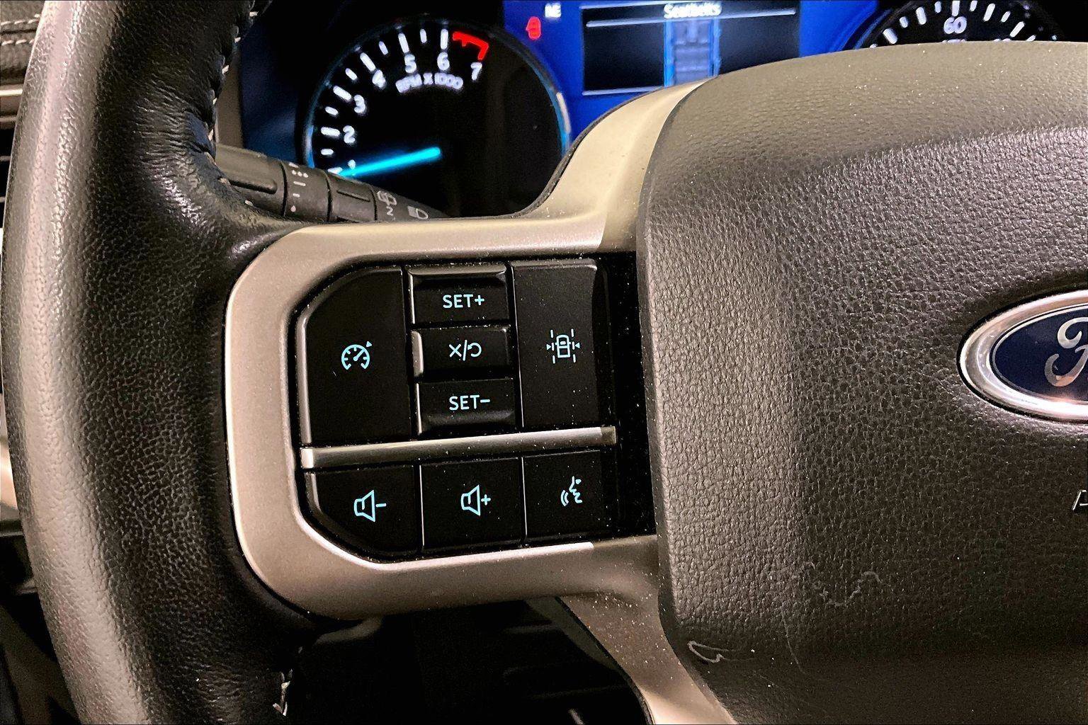 Certified 2022 Ford Expedition XLT image 17