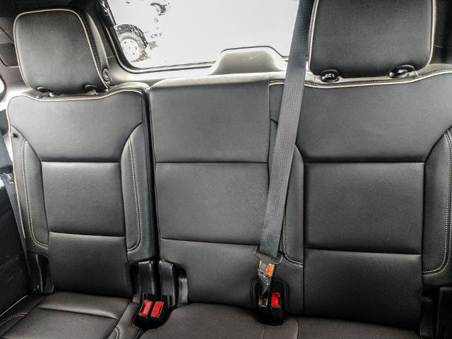 Used 2024 Chevrolet Tahoe Premier RWD image 16