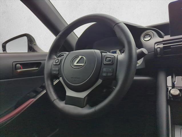 Used 2025 Lexus IS 350 F Sport image 28