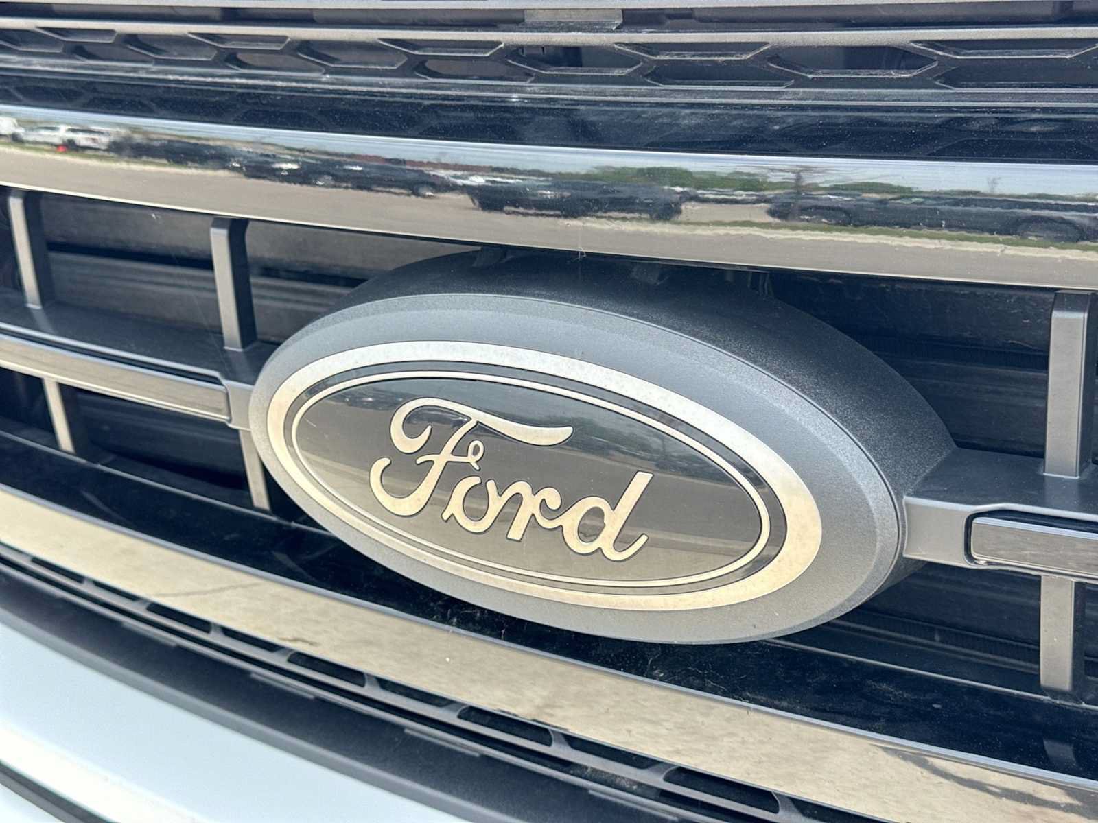 Certified 2023 Ford F150 Lariat w/ Equipment Group 502A High AWD/4WD image 11