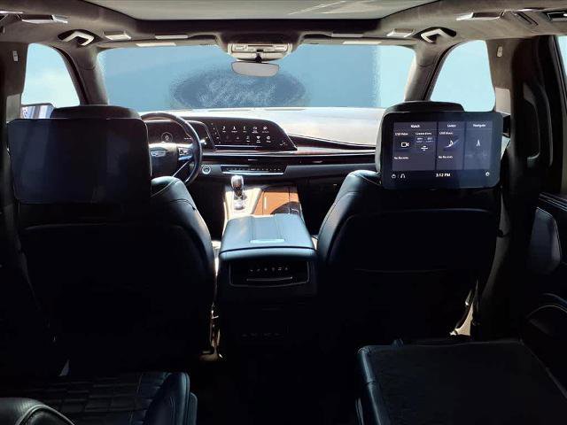 Used 2021 Cadillac Escalade Sport Platinum image 14