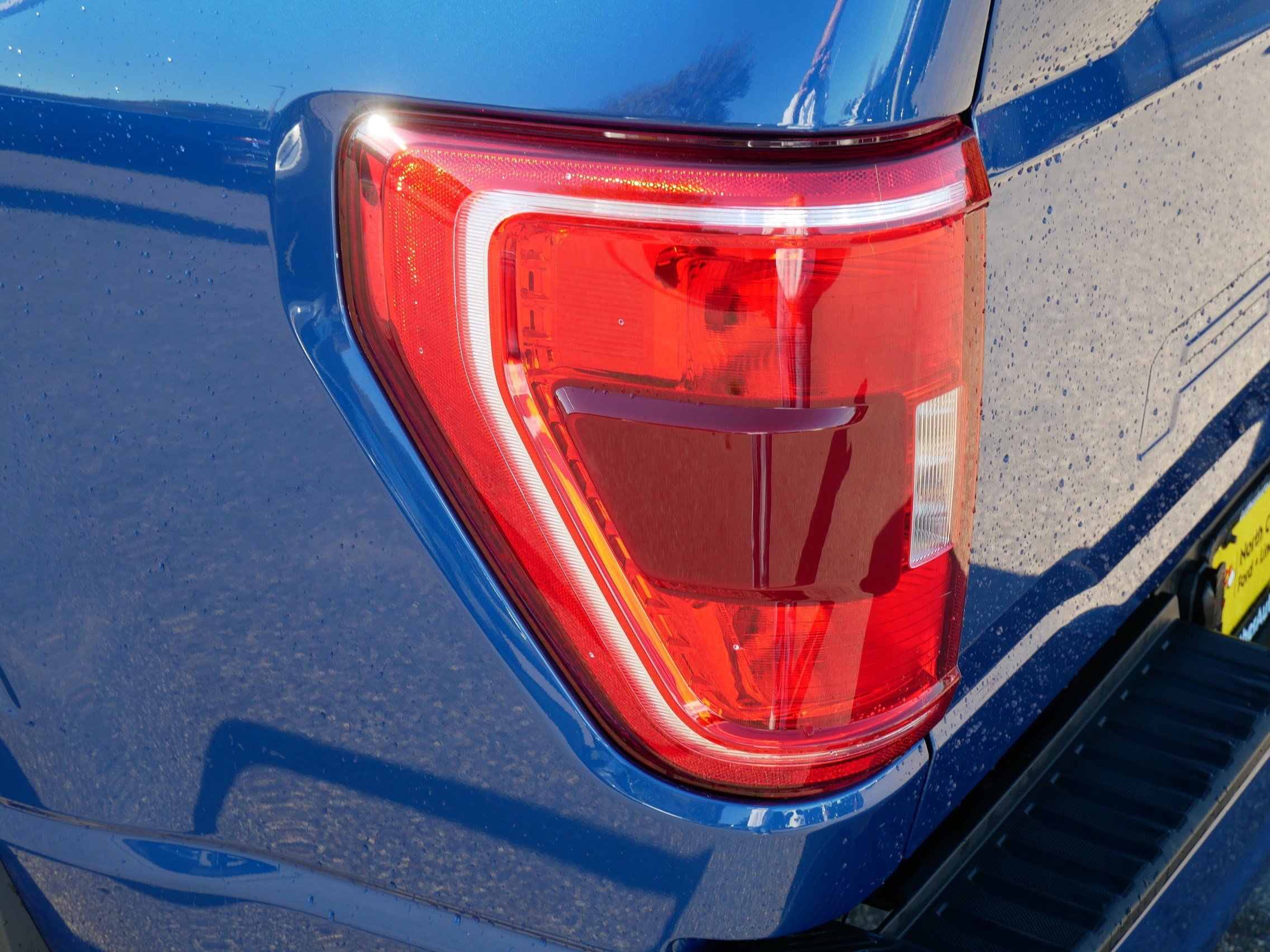 Certified 2022 Ford F150 XLT w/ Equipment Group 302A High image 31