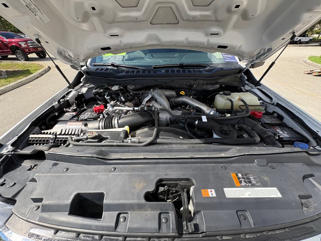 Certified 2025 Ford F250 XLT AWD/4WD image 31