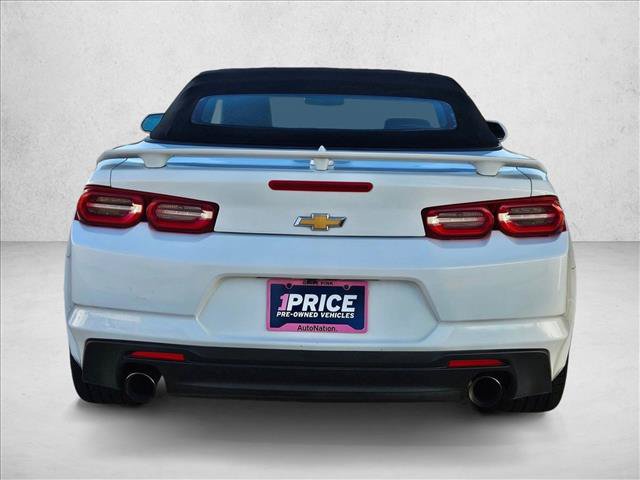 Used 2020 Chevrolet Camaro LT RWD image 6