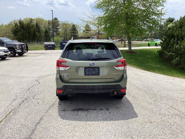 Used 2021 Subaru Forester Premium AWD/4WD image 5