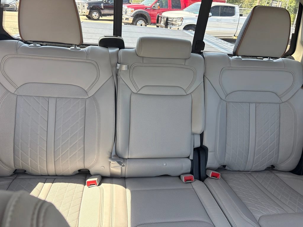 Used 2025 RAM 1500 Tungsten w/ Trailer Tow Group AWD/4WD image 10
