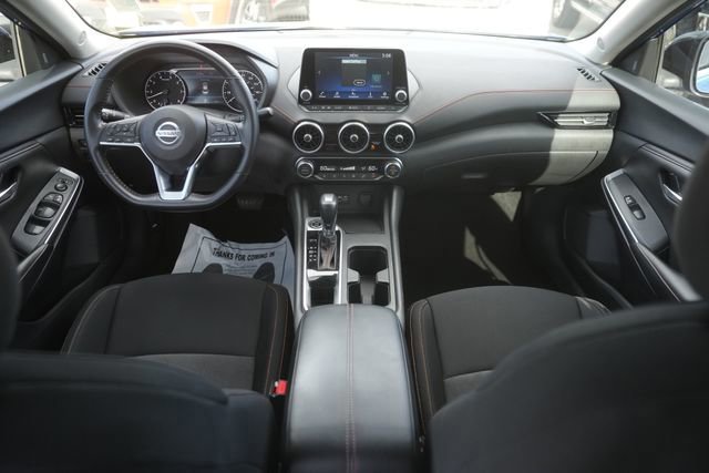 Used 2023 Nissan Sentra SR w/ Electronics Package FWD image 20