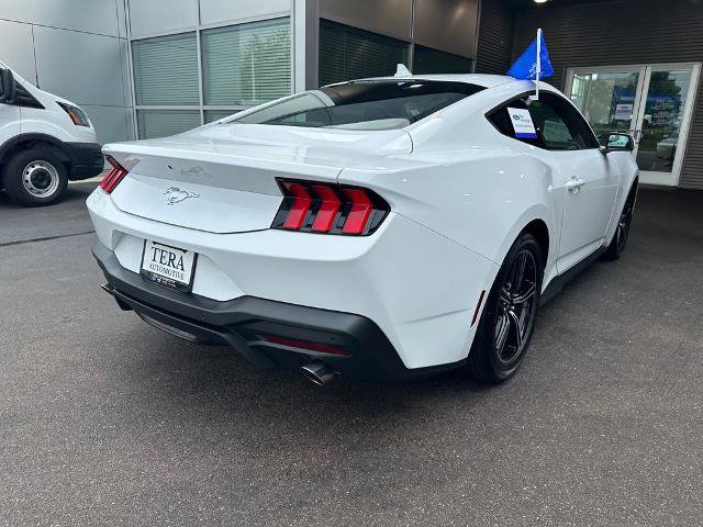Certified 2020 Ford Mustang Premium RWD image 3