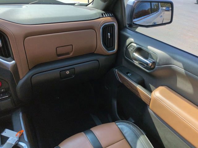 Used 2021 Chevrolet Silverado 1500 High Country image 18
