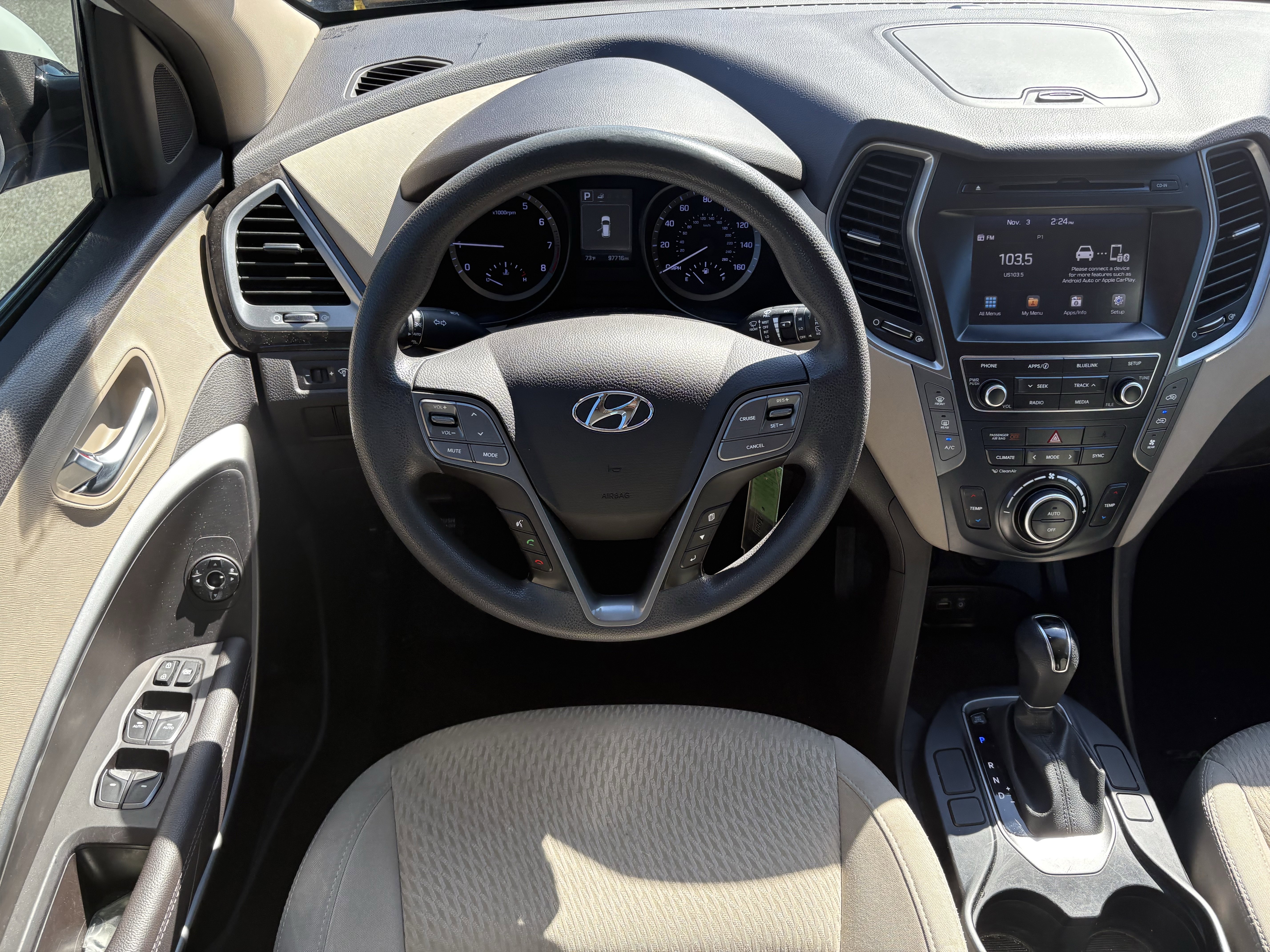 Used 2019 Hyundai Santa Fe XL SE image 15