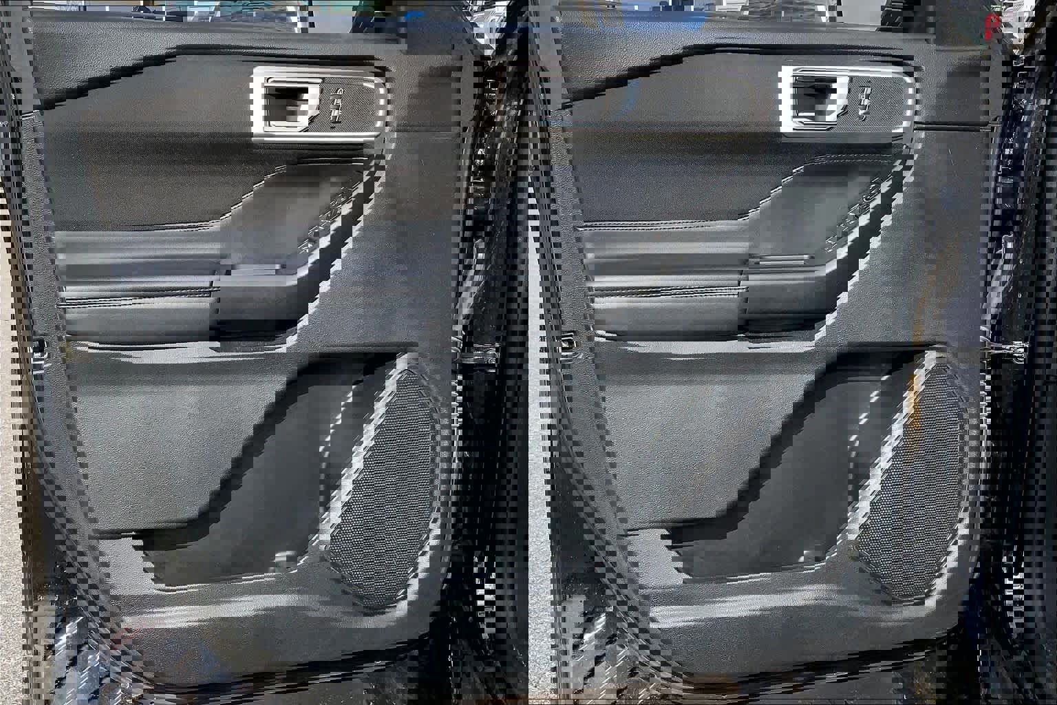 Certified 2020 Ford Explorer XLT w/ Comfort Package image 21