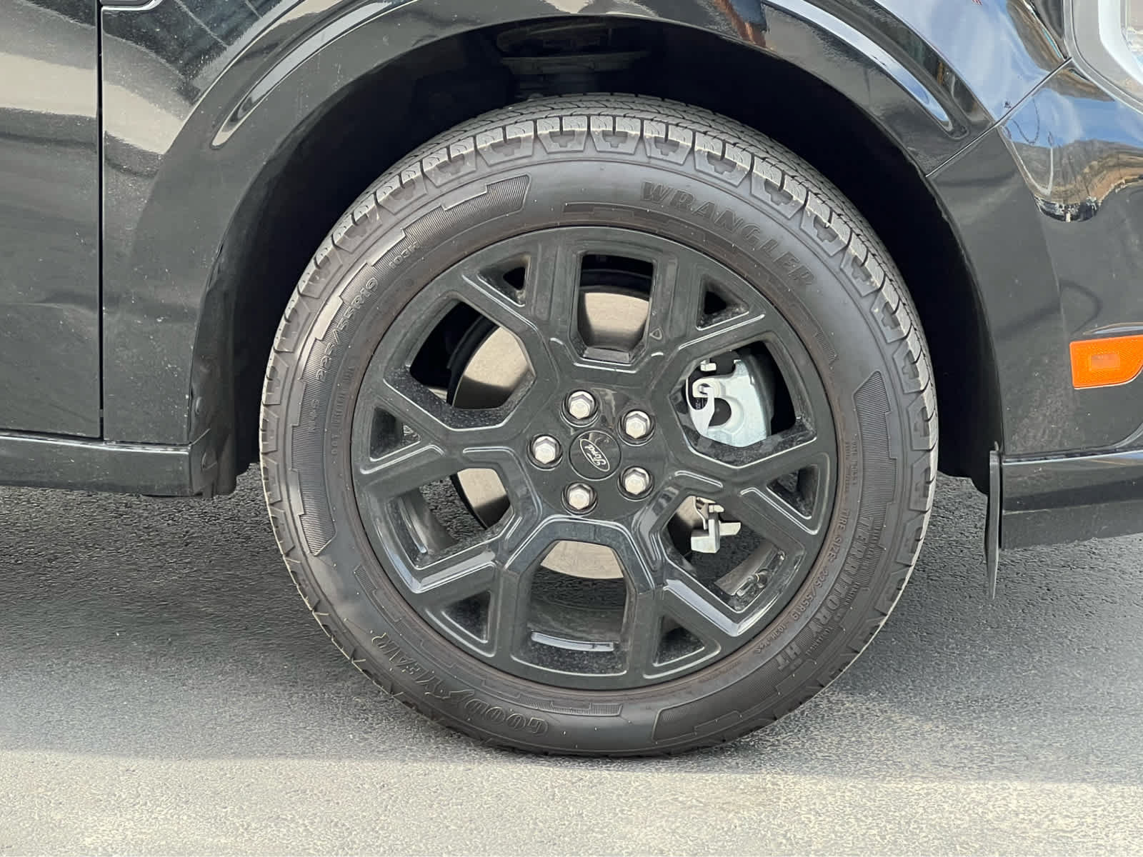 Certified 2025 Ford Maverick Lobo AWD/4WD image 17